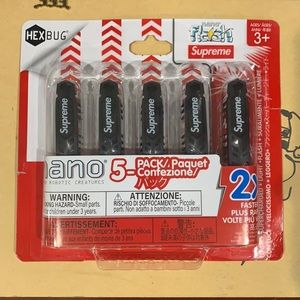 Supreme Hex Bugs Black